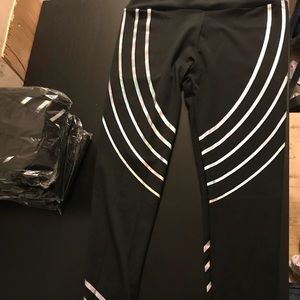 Women’s Yoga Pants